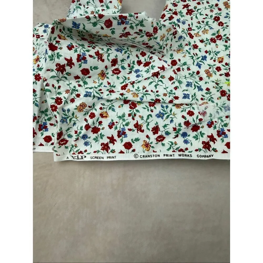 Vintage Fabric Scrap Lot 16x40” + Scraps Floral Ditsy